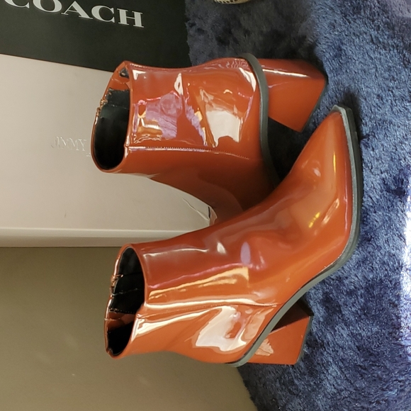 BEAUTIFUL LOREN POINTED TOE BOOTS - Picture 2 of 7